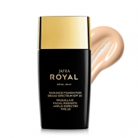 Royal Make-up für strahlenden Teint Fair L2